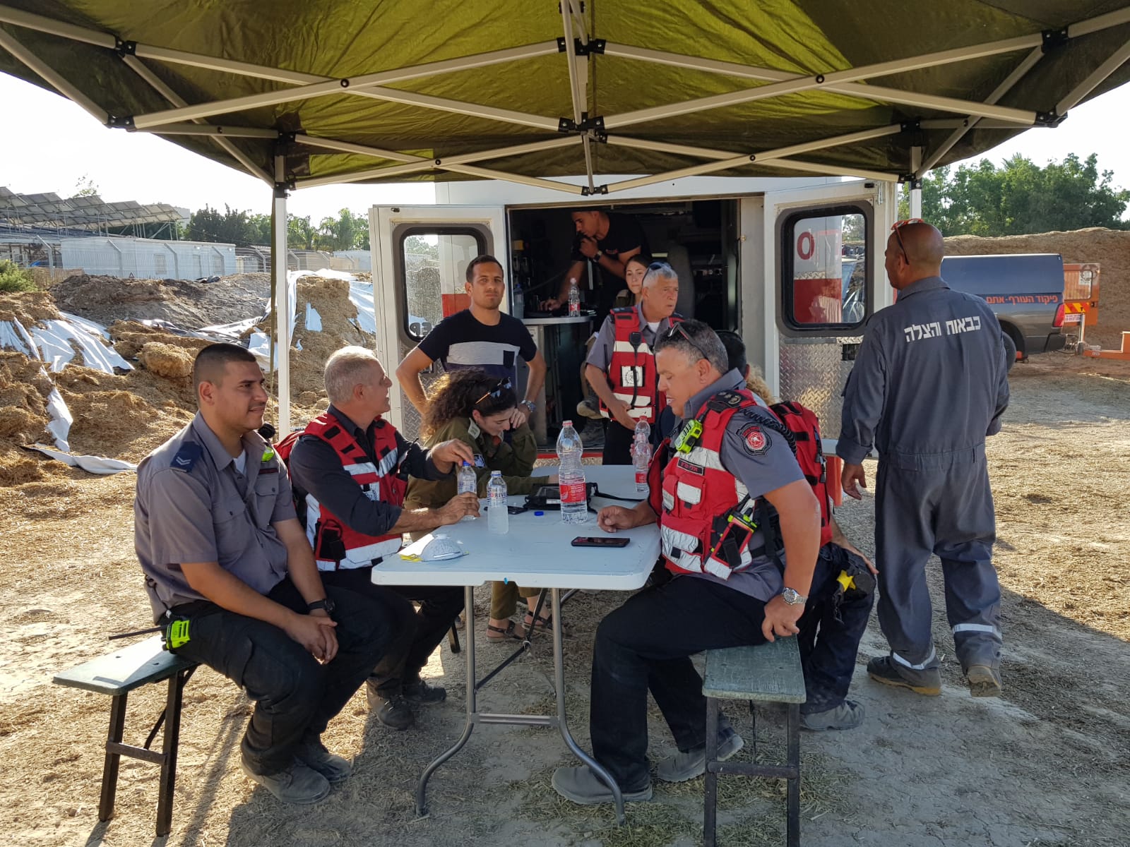 החפ''ק שהוקם במושב גילת (צילום: כיבוי והצלה נגב)